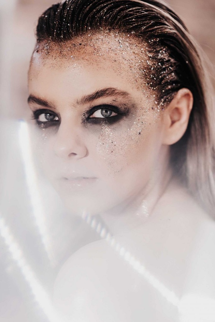 Gorgeous Portrait Photography by Holly Rose Stones
