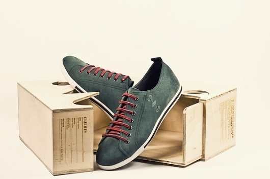 Sneaker/Shoe No.1 on the Behance Network #packaging