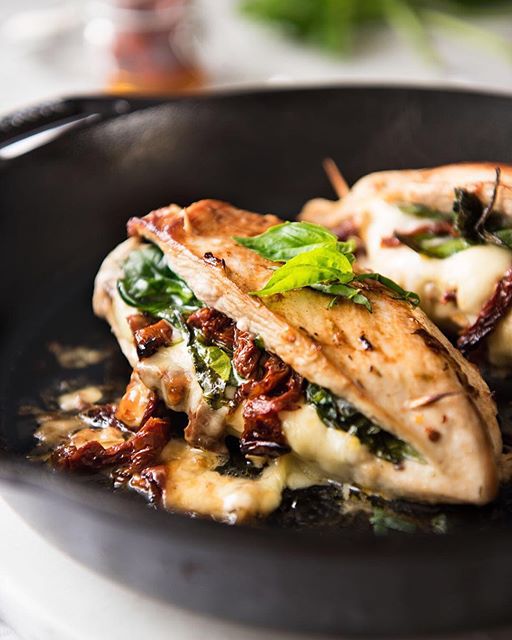 Sundried Tomato, Spinach And Mozzarella Stuffed Chicken Breast