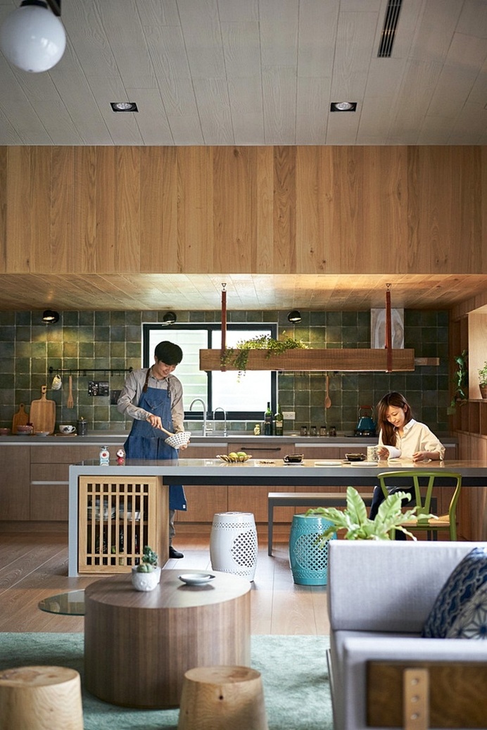 Southern Sunshine Home – Good Traffic Flow Creates a Comfortable Space