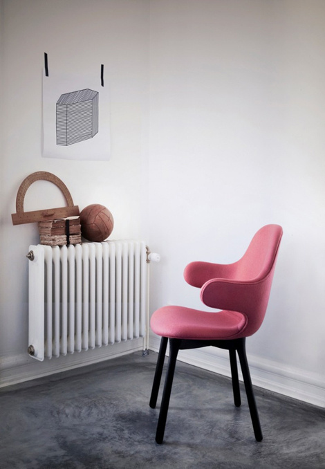 Серия мебели для датского бренда AndTradition #interior #furniture #design #pink