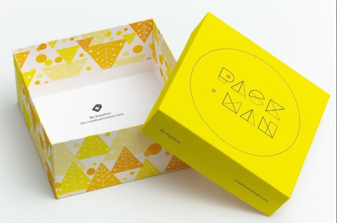 Big Gift Box Mockup PSD
