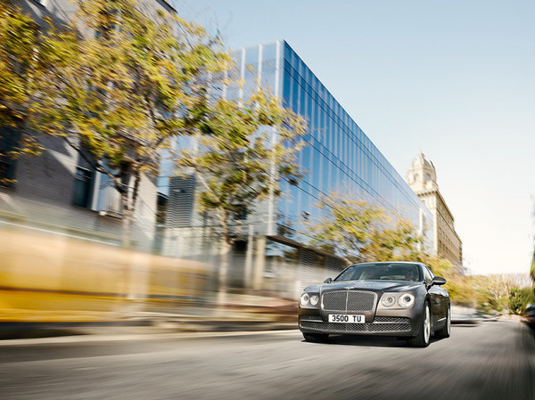 Simon Stock #inspiration #photography #automotive