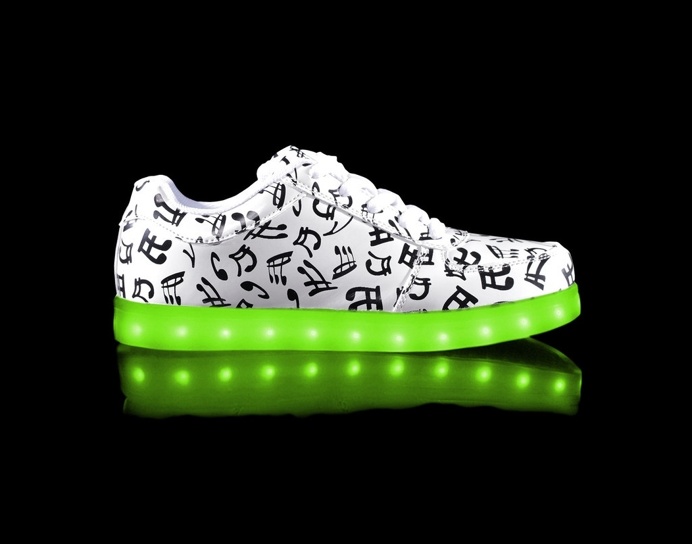 Light Up Shoes Womens Nova (Music Notes)