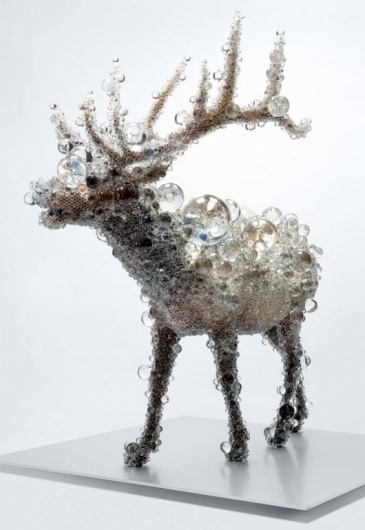 Crystal Bead Taxidermy by Kohei Nawa #taxidermy #crystal #beads #elk #art