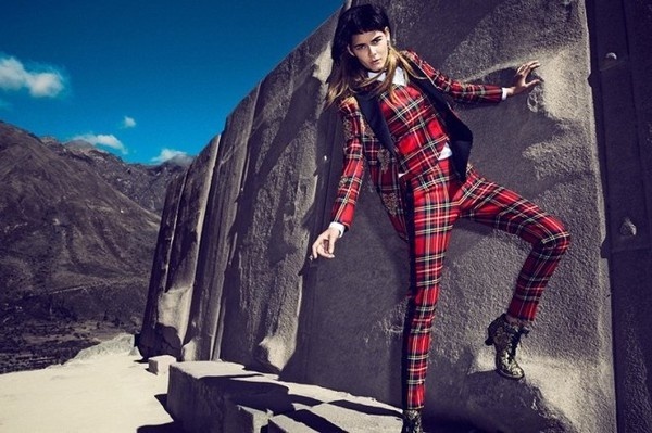Flavia de Oliveira by Richard Ramos #fashion #photography #inspiration
