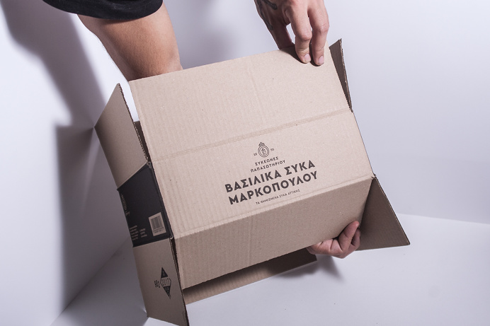 Sikeones Papasotiriou - Markopoulo Royal Figs Marmalade on Behance #packaging #jam #jar #label #minimal #typography #layout #greek #loonatiks #fig #marmalade