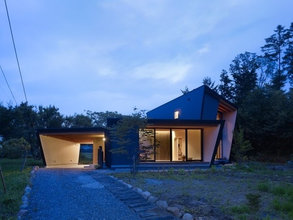 Lodge of Yatsugatake by MDS #house #architecture #minimal