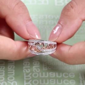 Make her heart beat faster with this engagement ring