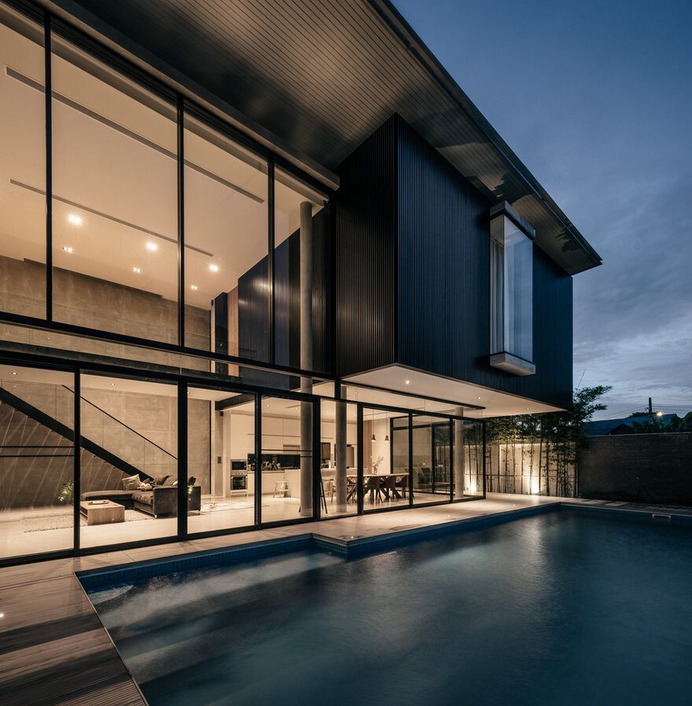 New Bangkok House for an Extended Family 10