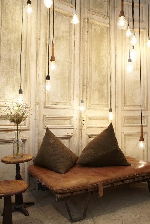 T H R T B R K R S #interior #lighting