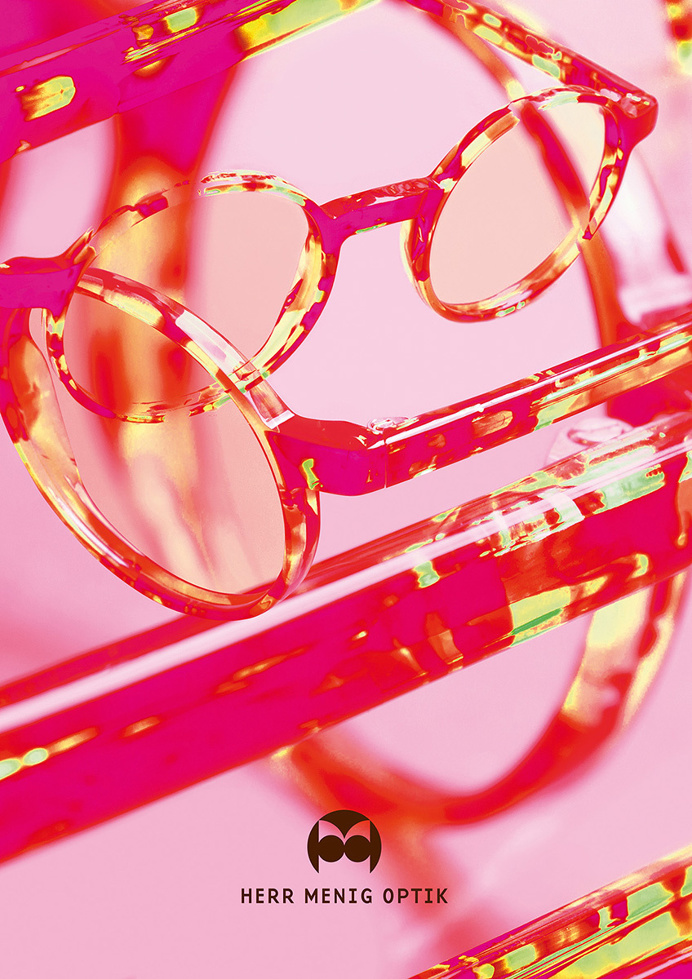 Ad illustration for Herr Menig Optik, an optician in Nürnberg Germany - www.philippzm.com #ad #illustration #glasses #axe #saw #leaves #opt
