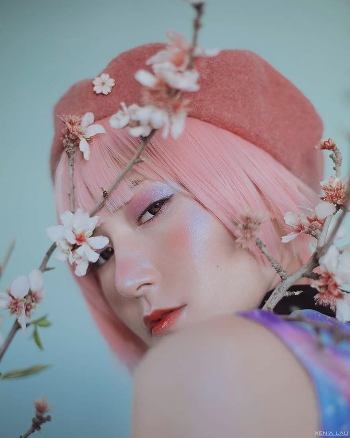 Charming Female Portrait Photography by Xenia Lau