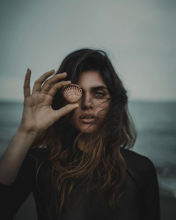 Emotional and Cinematic Portrait Photography by Ruben Martin