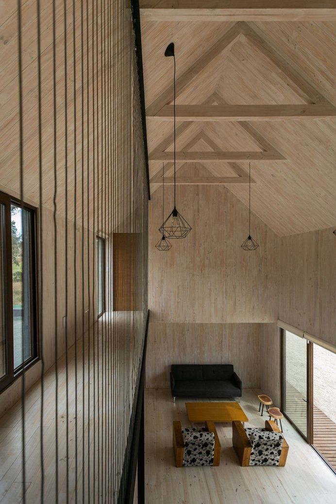 Shotgun House in Chile by Alejandro Soffia Arquitecto 6