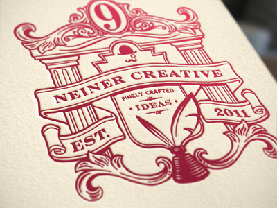Red Crest #swirl #crest