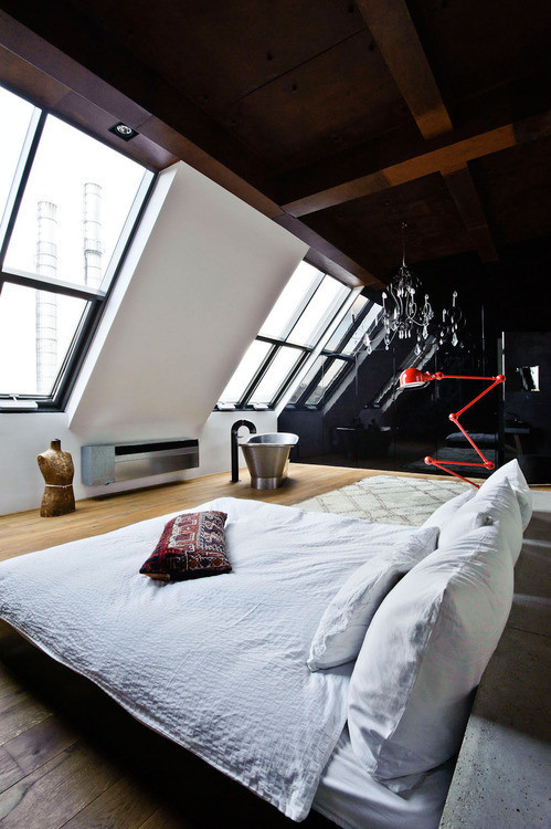 minimalistisch. #interior #lamp #loft #bedroom #home #bed