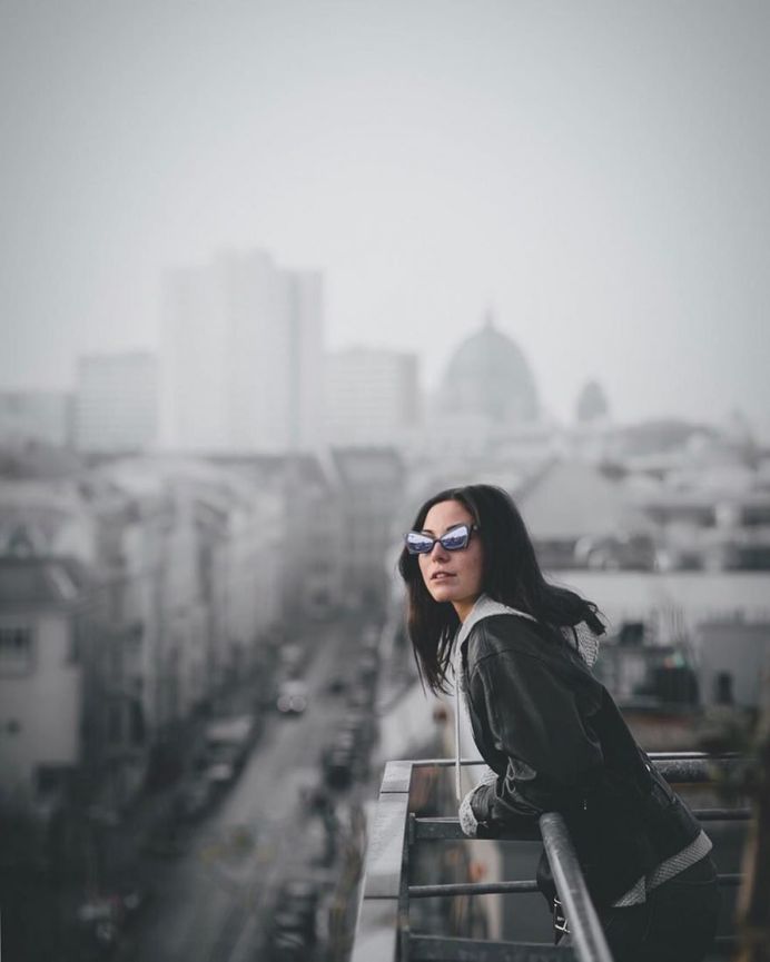 Mobile Street and Outdoor Portrait Photography by Thomas Kakareko