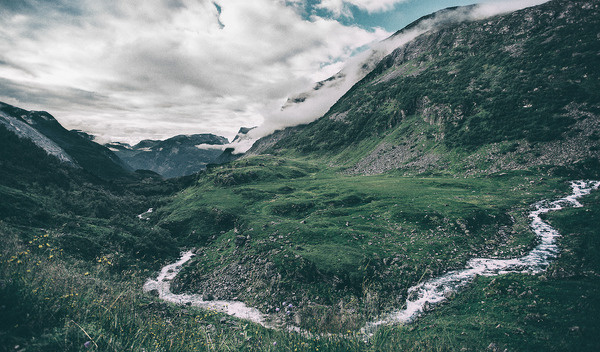 Norway #norway #mountain #water #hike #photography #blue #green