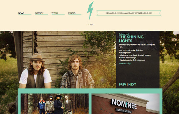 http://www.cssawards.net/nominee-design-studio-website/ #layout #web