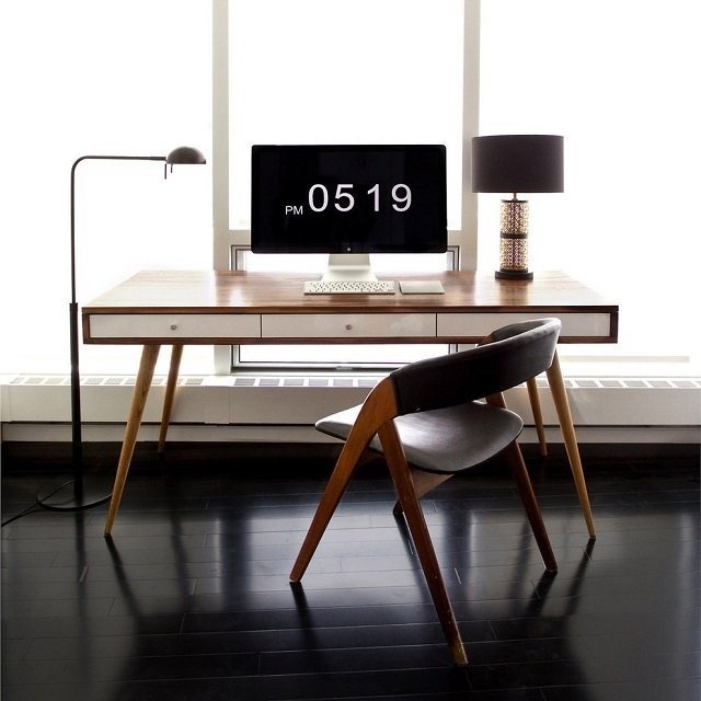 Mid Century Desk by Jeremiah Collection #tech #flow #gadget #gift #ideas #cool