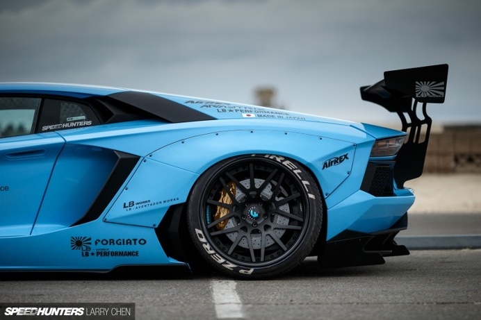 Blue Shark Attack: LB Works' Aventador