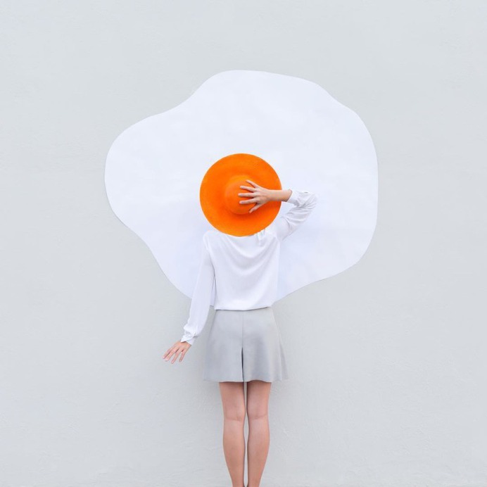 BTS: The Quirky and Minimalist Photos of Daniel Rueda and Anna Devís
