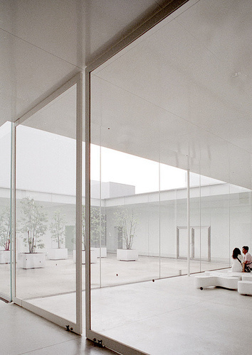 Image Spark dmciv #courtyards #sanaa #architecture #kanazawa #japan #facades