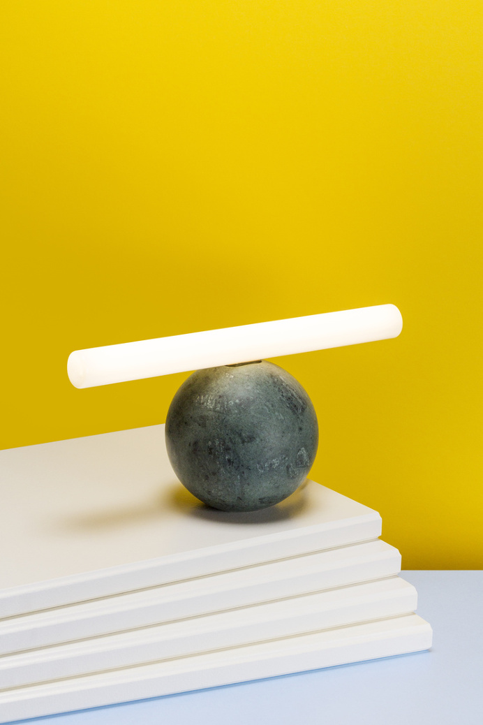 Nova Lamps