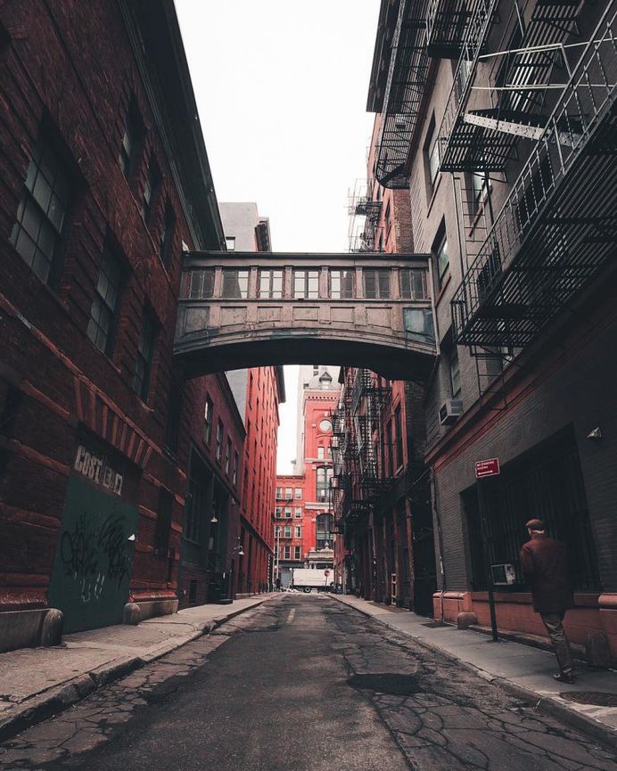 Magnificent Street Photos of New York City by Ashraf Hamideh