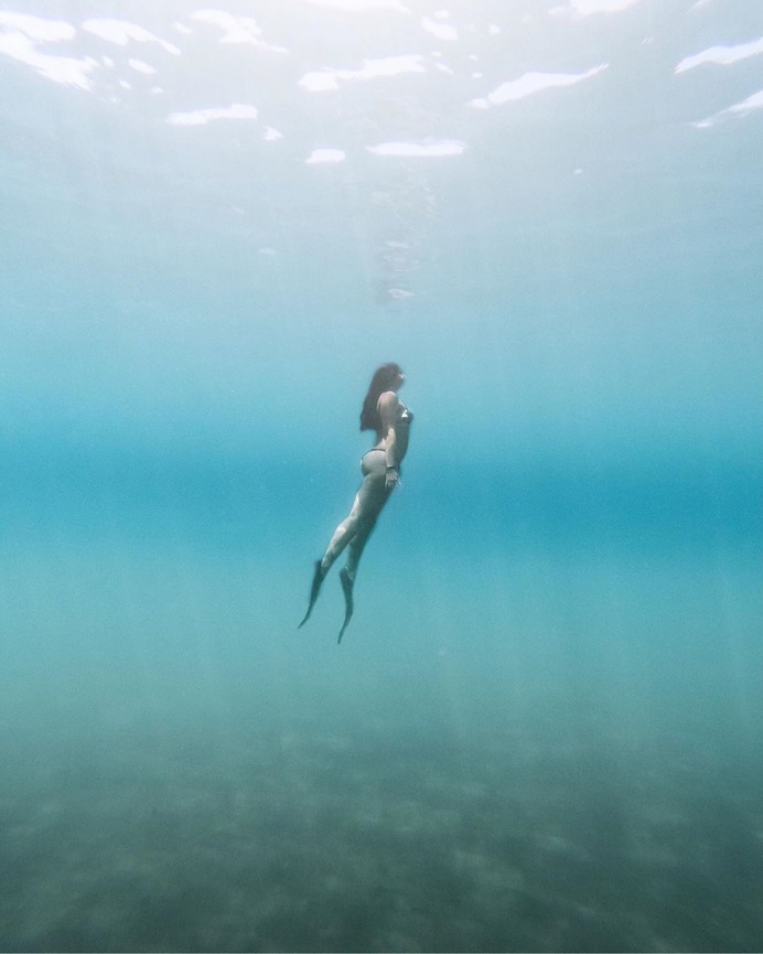 Right now I'm enjoying a week in Crete. We we're gonna take an entire week of relaxing with no photography, so of course we've taken some photos 😂 I've always wanted to be able to breath under water though🧜🏼‍♀️ - - - - - - - #earthfocus #beautifuldestinations #natgeotravel #hypebeast #stayandwander #agameoftones #adventureculture #neverstopexploring #ourplanetdaily #vzcomood #earthofficial #moodygrams #discoverearth #visualsofearth #greatnorthcollective #wildrenessculture #eclectic_shotz #travelblog #lensbible #artofvisuals #lifeofadventure #livefolk #travelcommunity #aov #vzco #folkgreen #folkscenery #nature #Lr_Wander by @danilangedal
