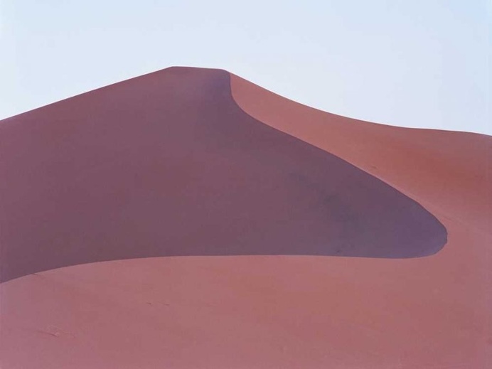 Minimalist and Surreal Landscape Photography by Luca Tombolini