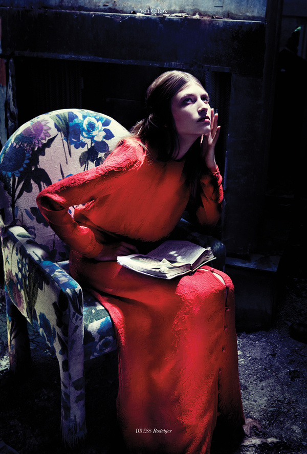 Momento Mori @ voltcafe.com #volt #photography #vintage #art #fashion #editorial