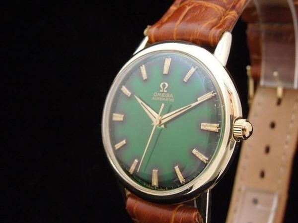 1963 Vintage Automatic Wristwatch with Warranty #analog #dial #mechanical #piece #time #watches