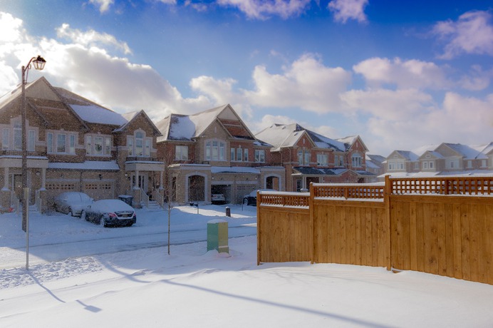Why Sellers Should Seriously Consider Listing Their Homes in Fall and Winter - Titan Real Estate Team | eXp Realty