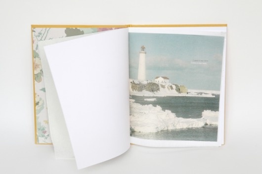 La Chambre Graphique #edition #yellow #book #sea #flowers
