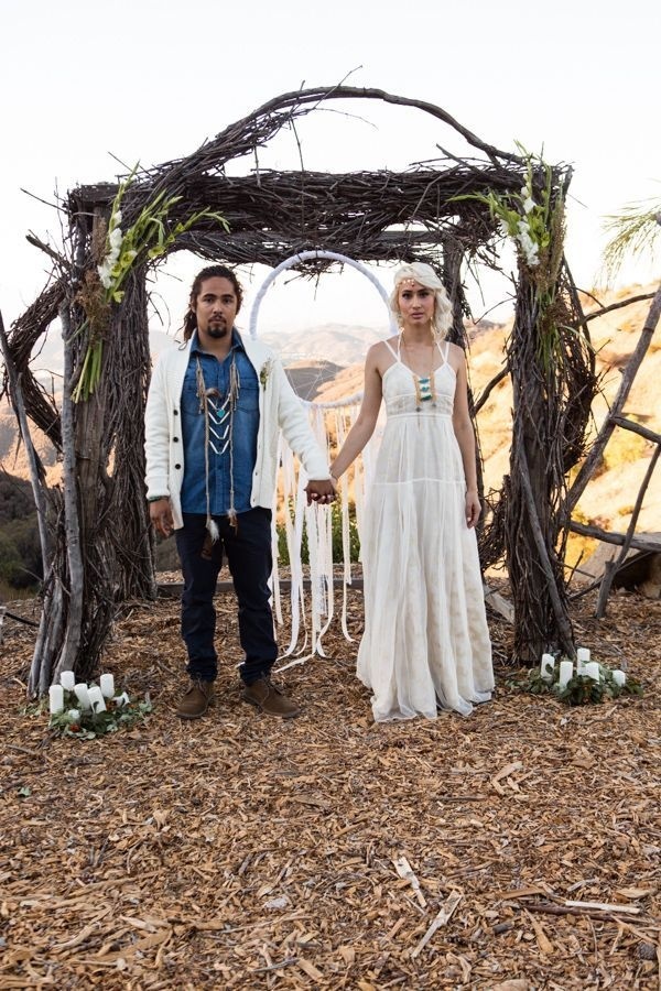 20 Cool Wedding Arch Ideas #ideas #arch #wedding