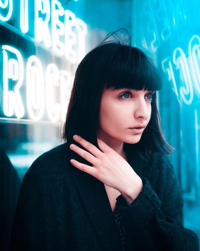 Gorgeous Lifestyle Portrait Photography by Lindsey Poyar