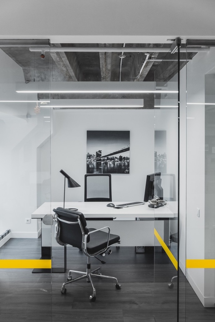 Office Design / IND Architects
