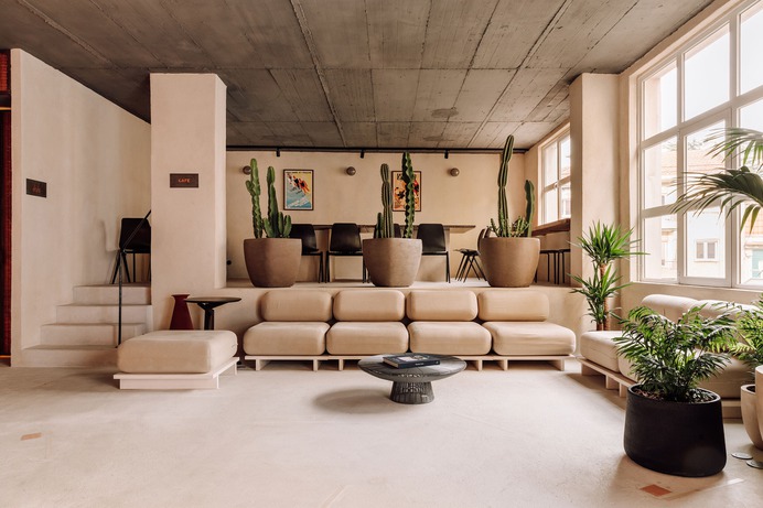 Members Club by Studio Gameiro