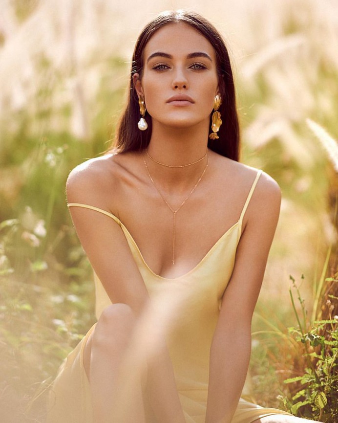 Vibrant Fashion and Lifestyle Photography by Marie Baersch