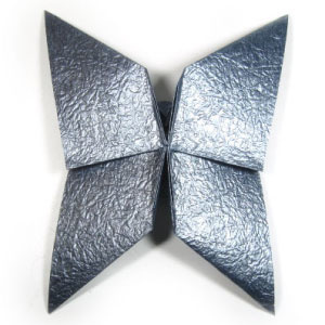 How to make an origami butterfly based on open sink-fold (http://www.origami-make.org/howto-origami-butterfly.php) #origami #butterfly #ori