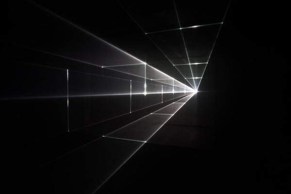 berlin 0291 #black #space #light #dark #room