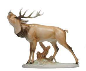 Allach: Roaring Deer. #porcelain