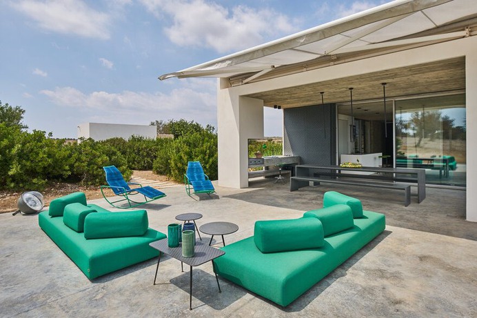 Vendicari House in Sicily‎ by Marco Merendi Architect