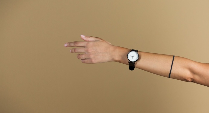 meshable Watches 003 Automatic kickstarter minimal beatiful modern germany mindsparkle mag
