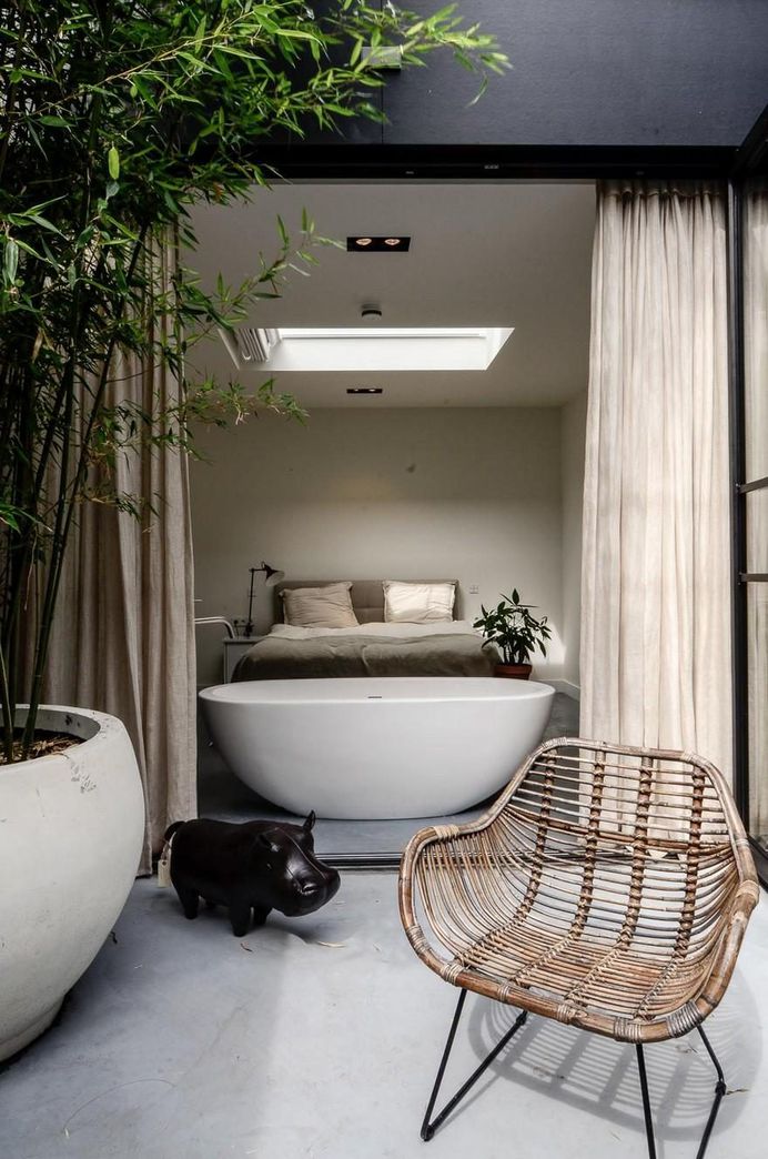 Old Amsterdam Canal House Converted into Beautiful Loft 10