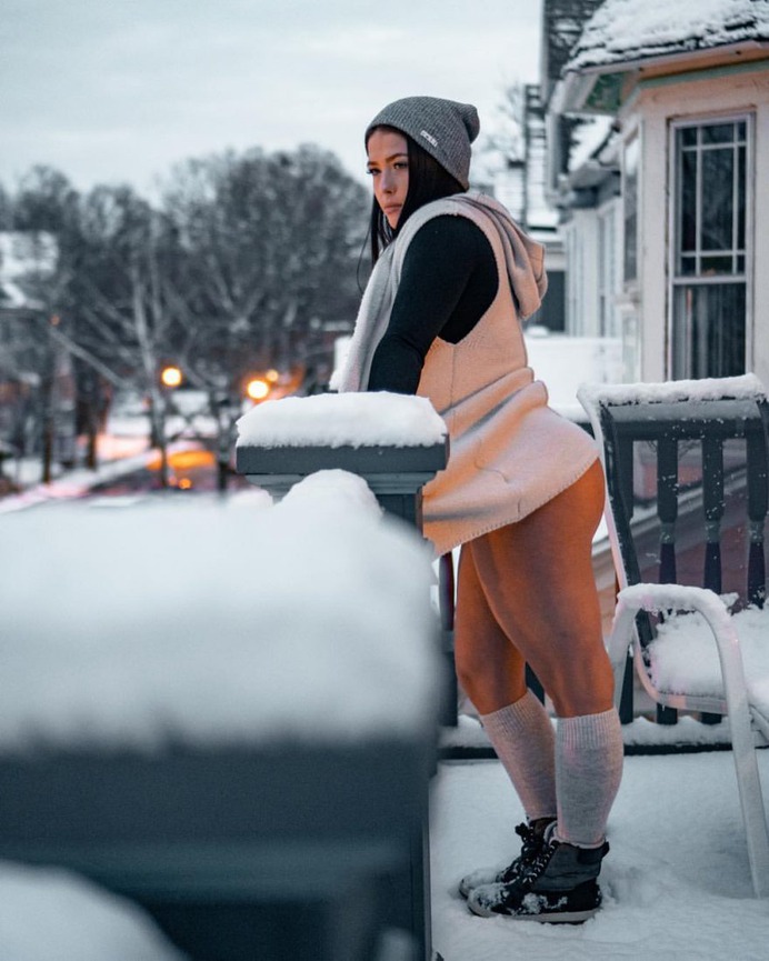 Moody and Vibrant Lifestyle Photography by Fritz Haywood