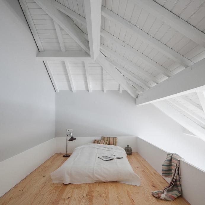 Santa Teresa Apartments – Conversion of a Early XIX Century House