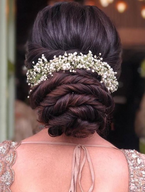 Swirly Back Bun Paired With Gajra